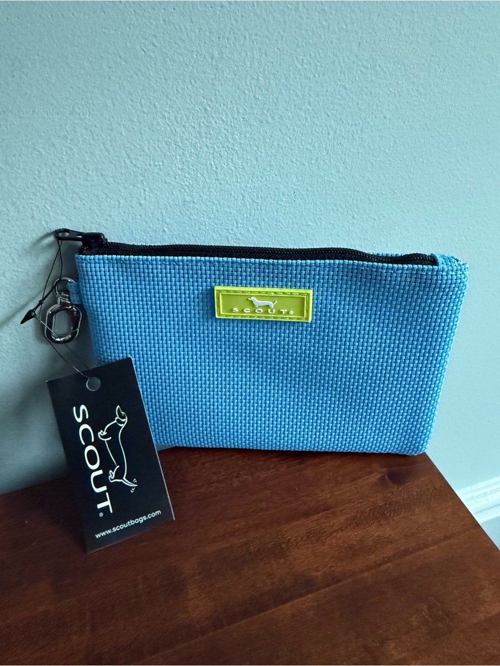 SCOUT The Carly Pouch Perri Woven
